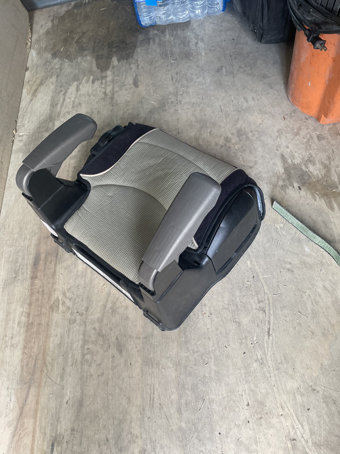 Evenflo booster for kids - photo 5
