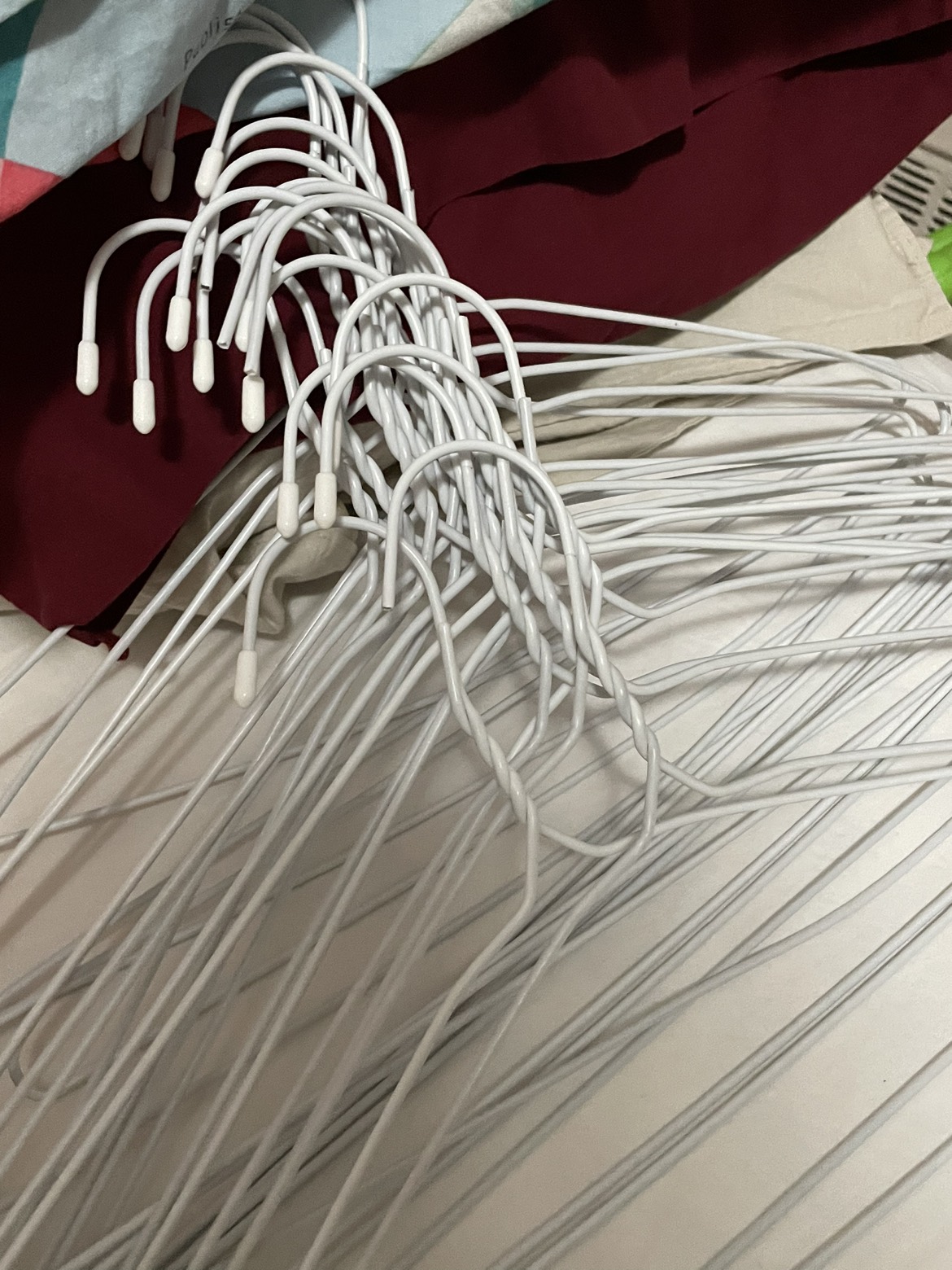 (FREE) Hangers #freecycle