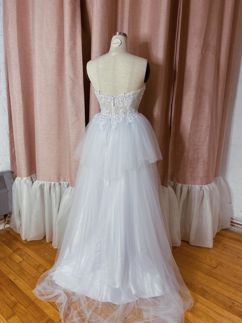 One of a kind wedding gown - photo 5