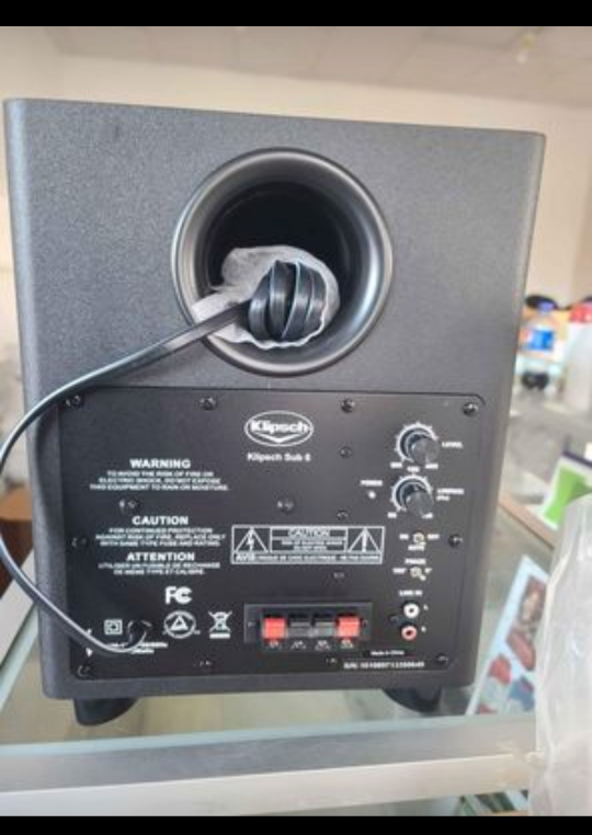 New Klipsch HD300 5.1 Channel Home Theater System - photo 3