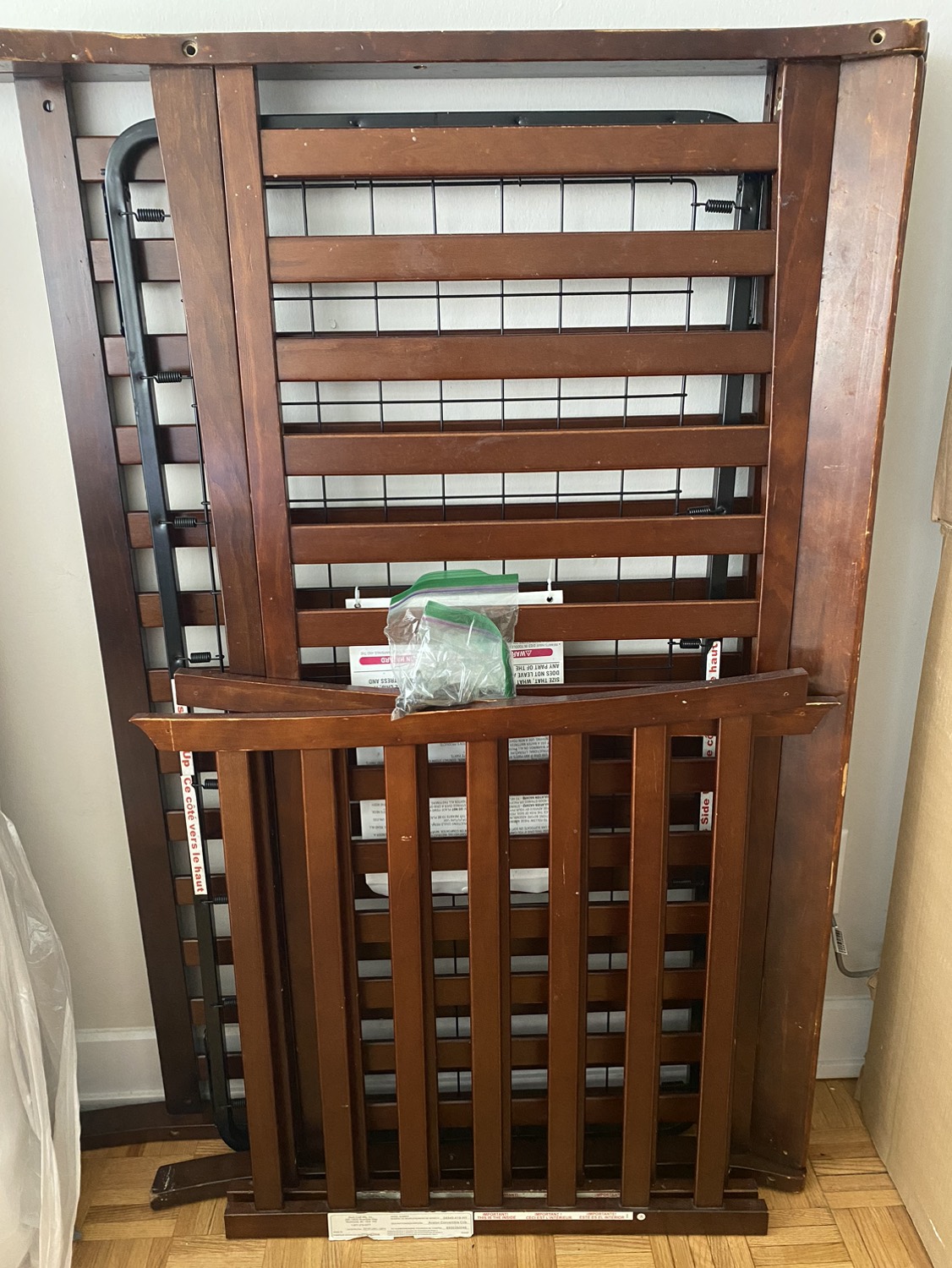 Baby crib
