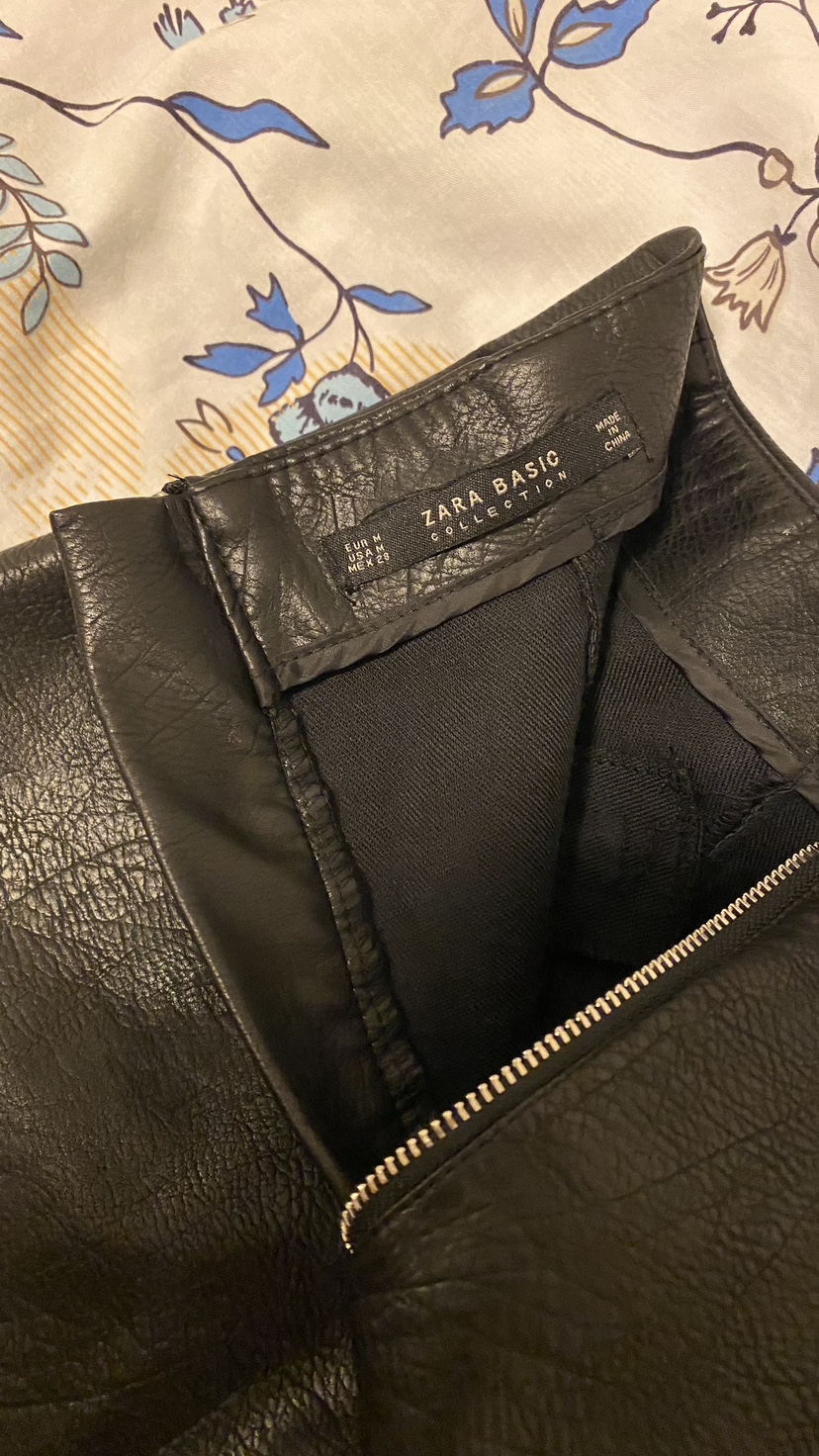 Zara leather skirt image indicator(3)