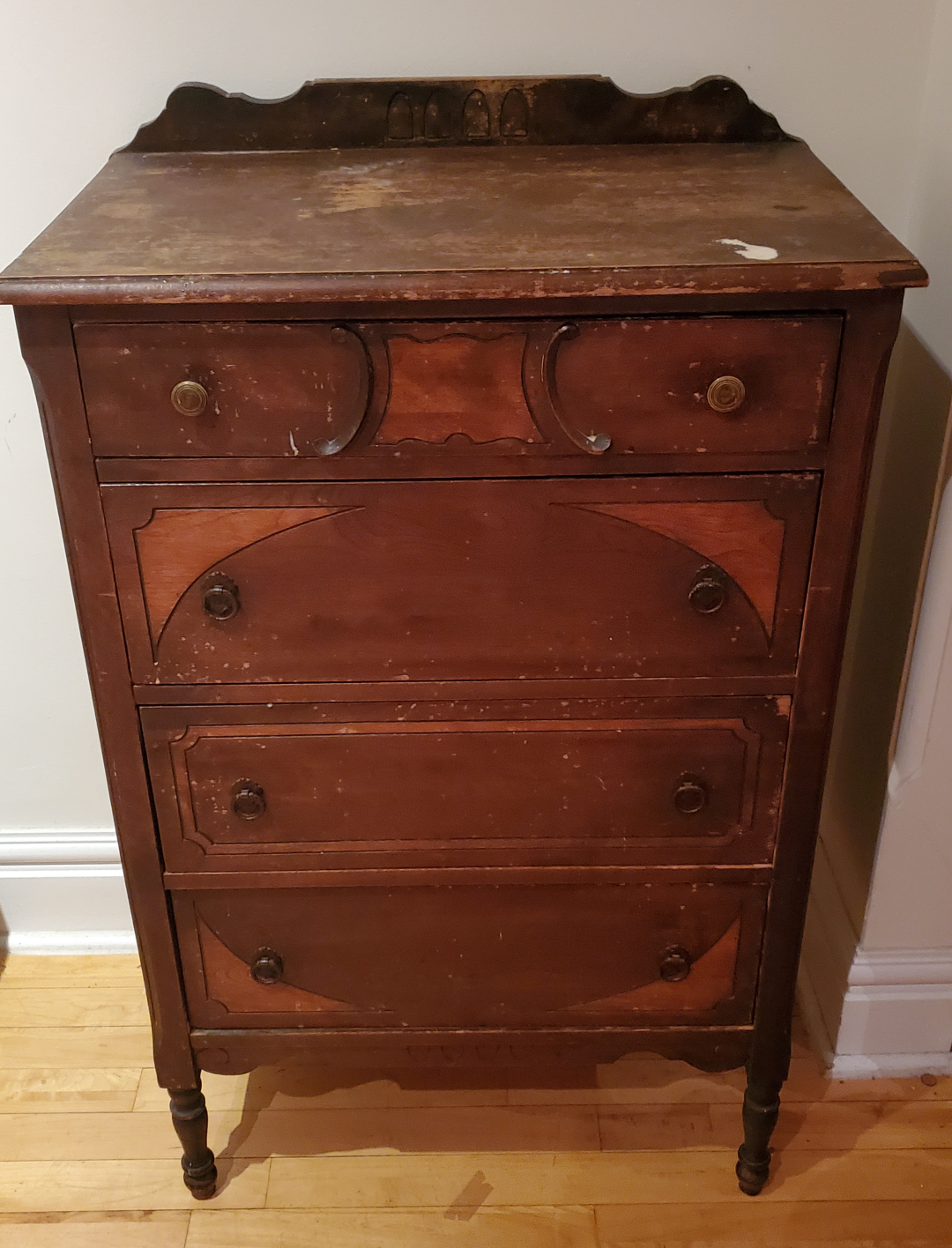 Dresser thumbnail