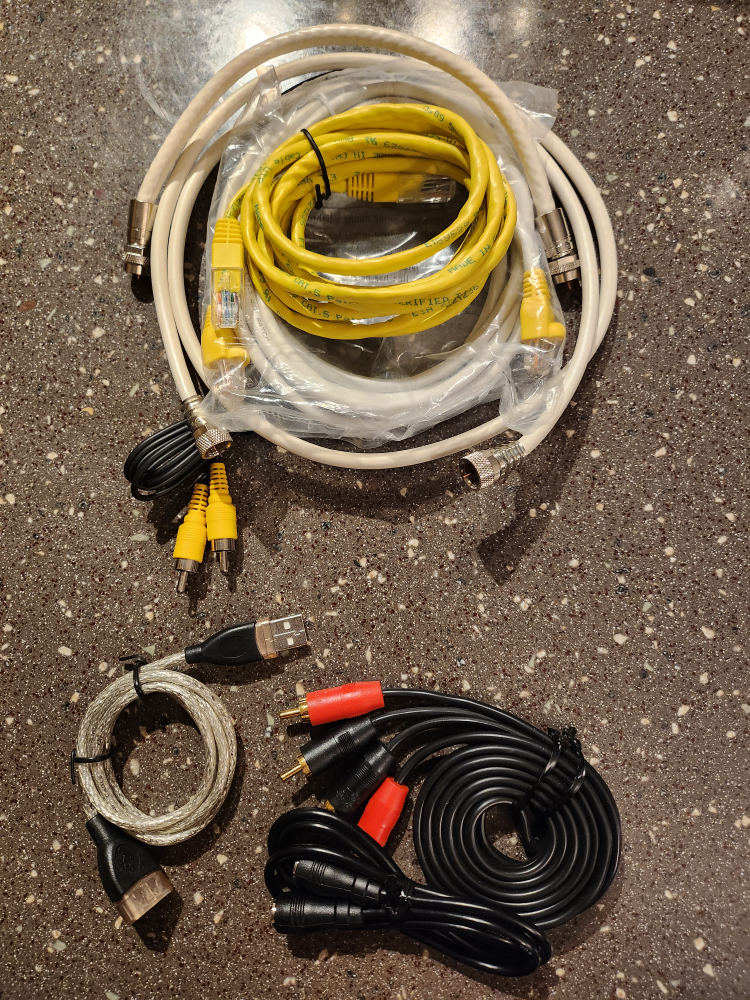 Audio, video, cable wires #freecycle - photo 3