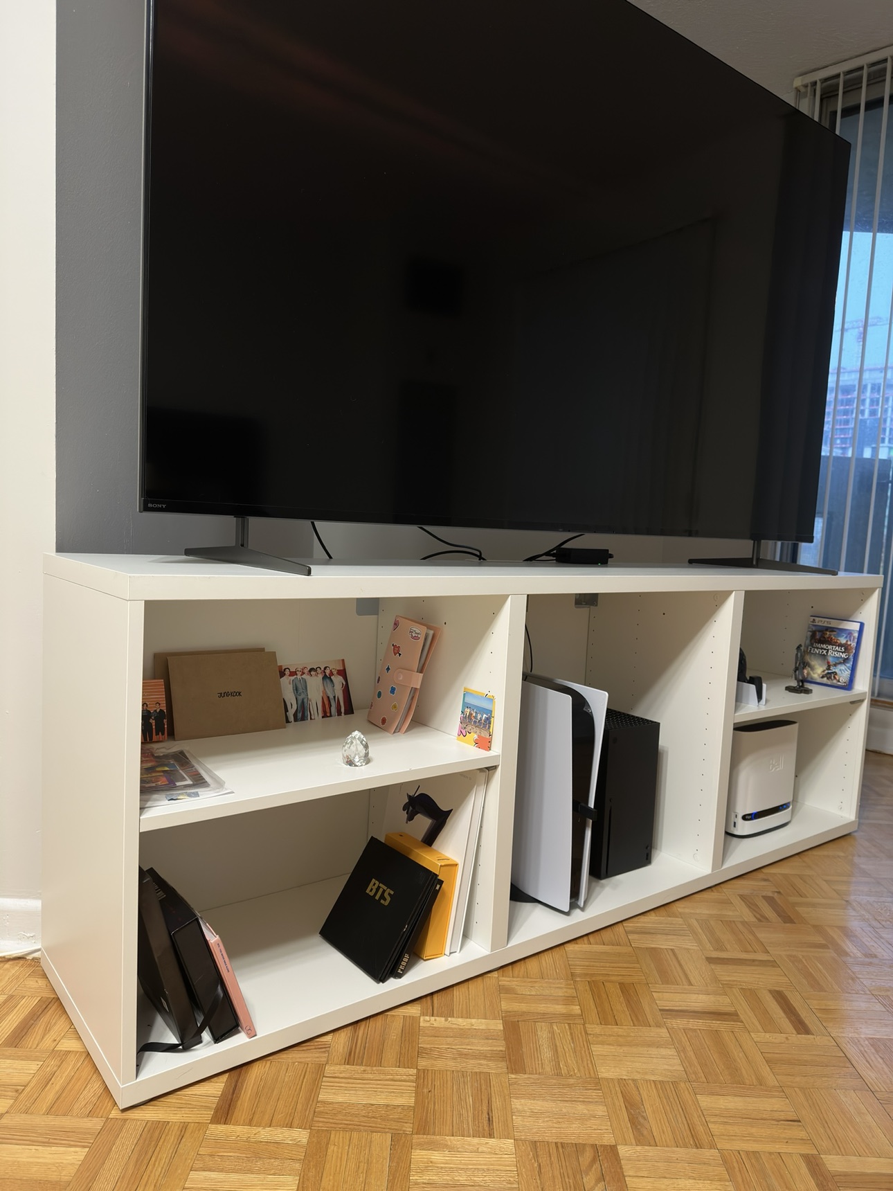 TV stand - photo 2