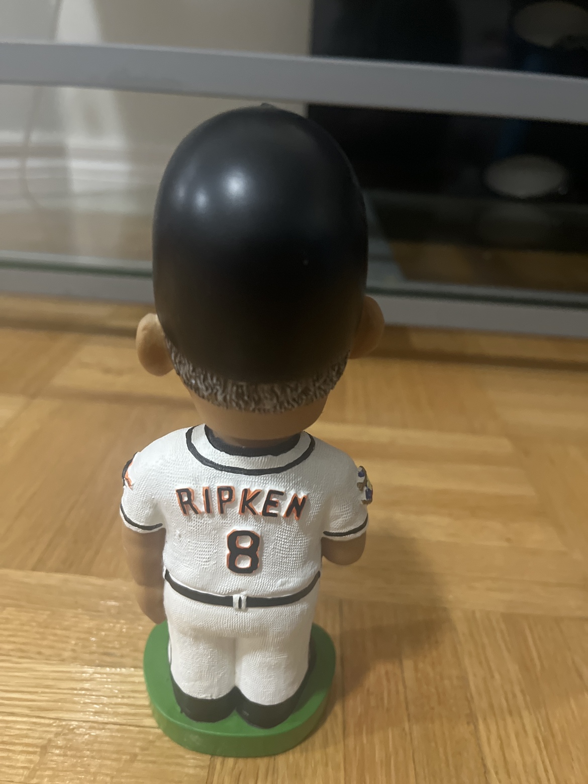 Cal Ripken #8 Hand Painted BobbleHead Doll by Bobble Dobbles image indicator(2)