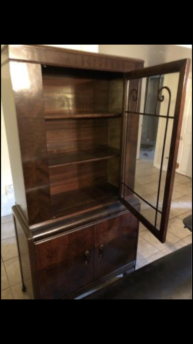 Moving Sale! Must Go Hutch Cabinet image indicator(2)