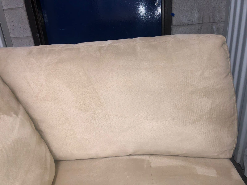 FREE DELIVERY 🚚💨 LIKE NEW 5 SEATER LIGHT BEIGE SECTIONAL SOFA image indicator(9)