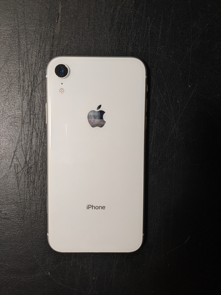 iPhone XR – 64 GB, White (Like New, Negotiable) - photo 2
