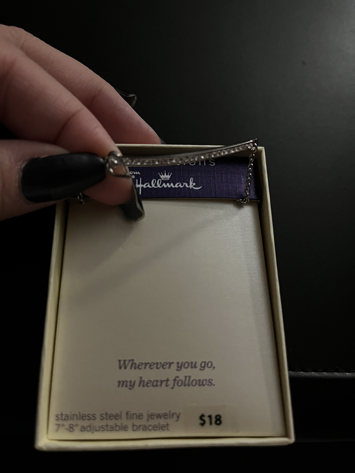 Brand new Hallmark connection bracelet image indicator(3)