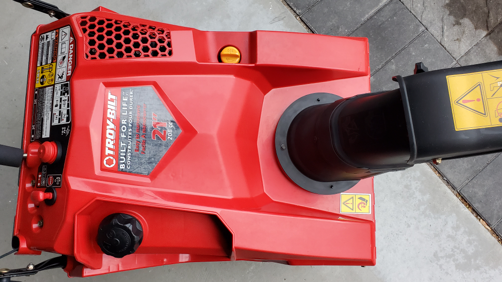 Troy-Bilt Snowblower 21" - photo 2