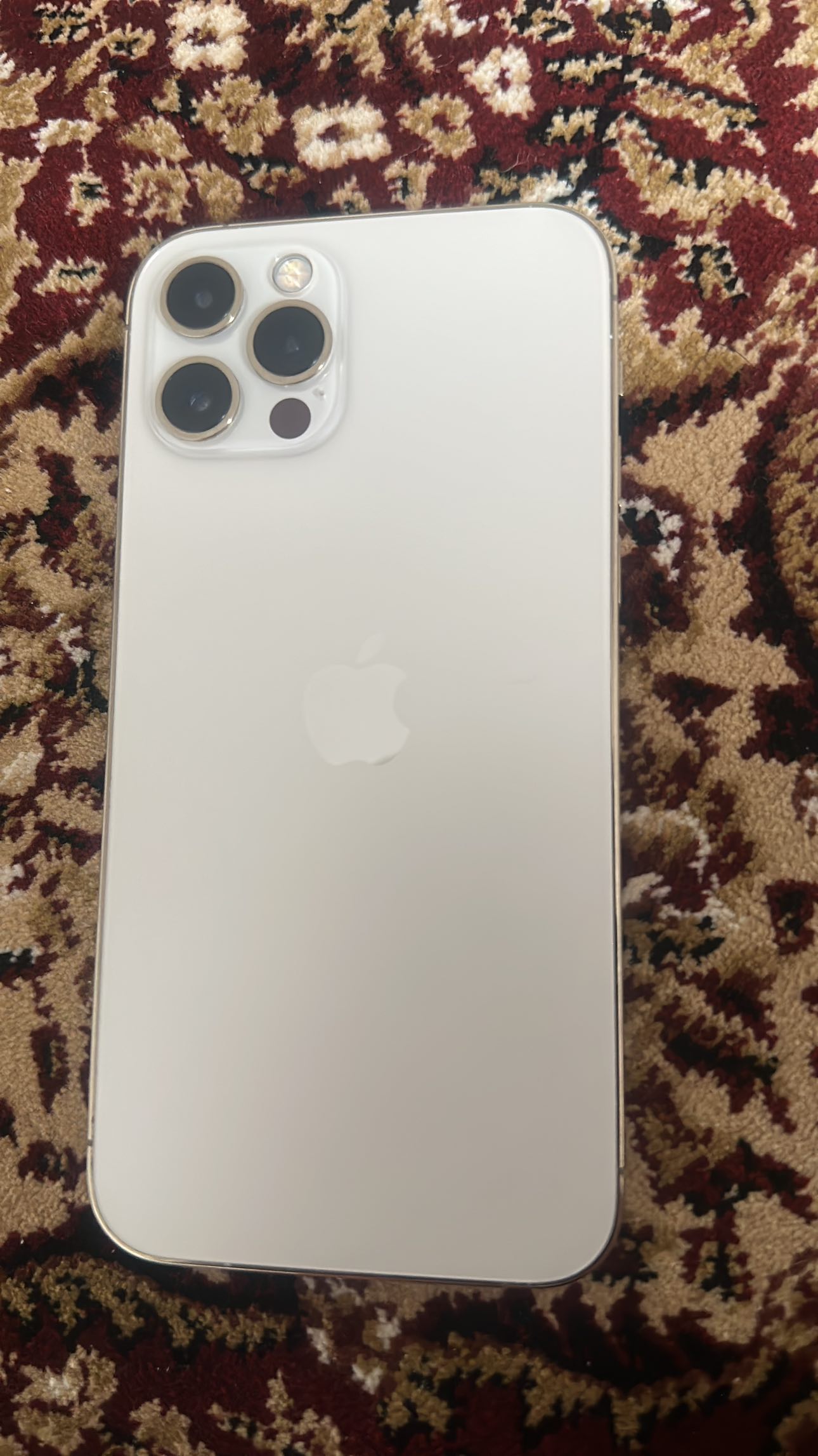 iPhone 12pro max
