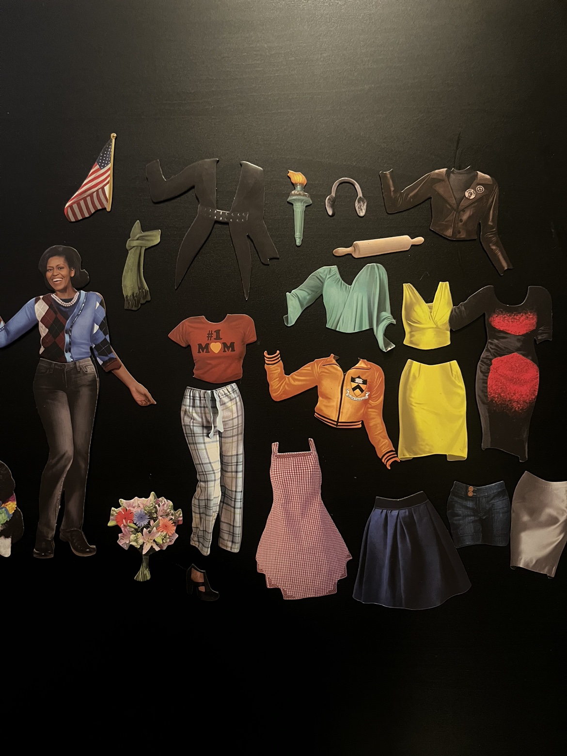 Barak and Michelle Obama Dress Up Magnets image indicator(5)