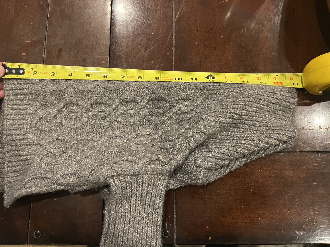 Dog sweater image indicator(8)