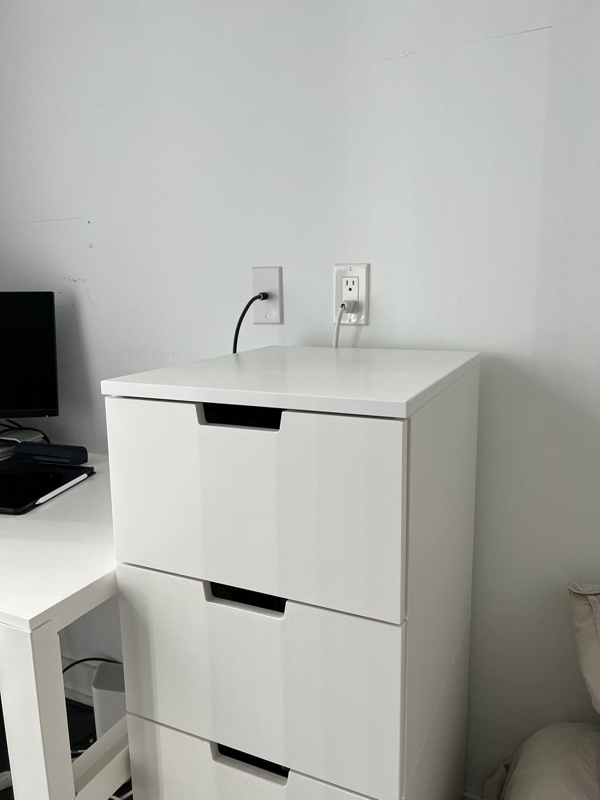 Ikea 4-drawer chest - photo 2