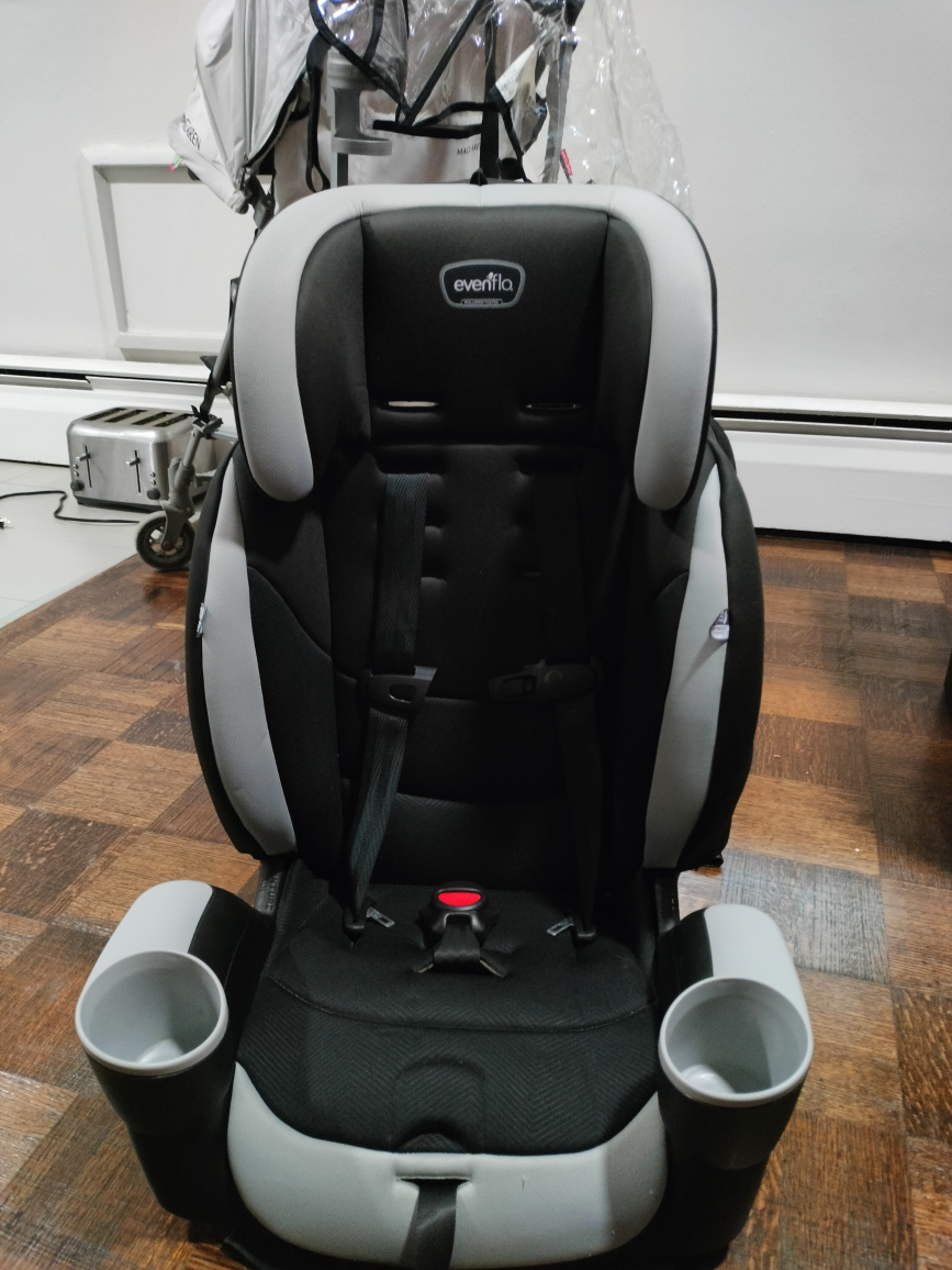 Evenflo Car seat - photo 3