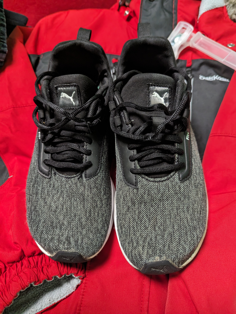 Sneakers Puma Boys Size 6 thumbnail