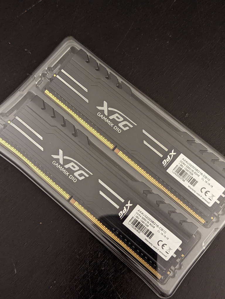 16GB RAM, 3200MHz XPG Gammix (2x 8GB) image indicator(2)