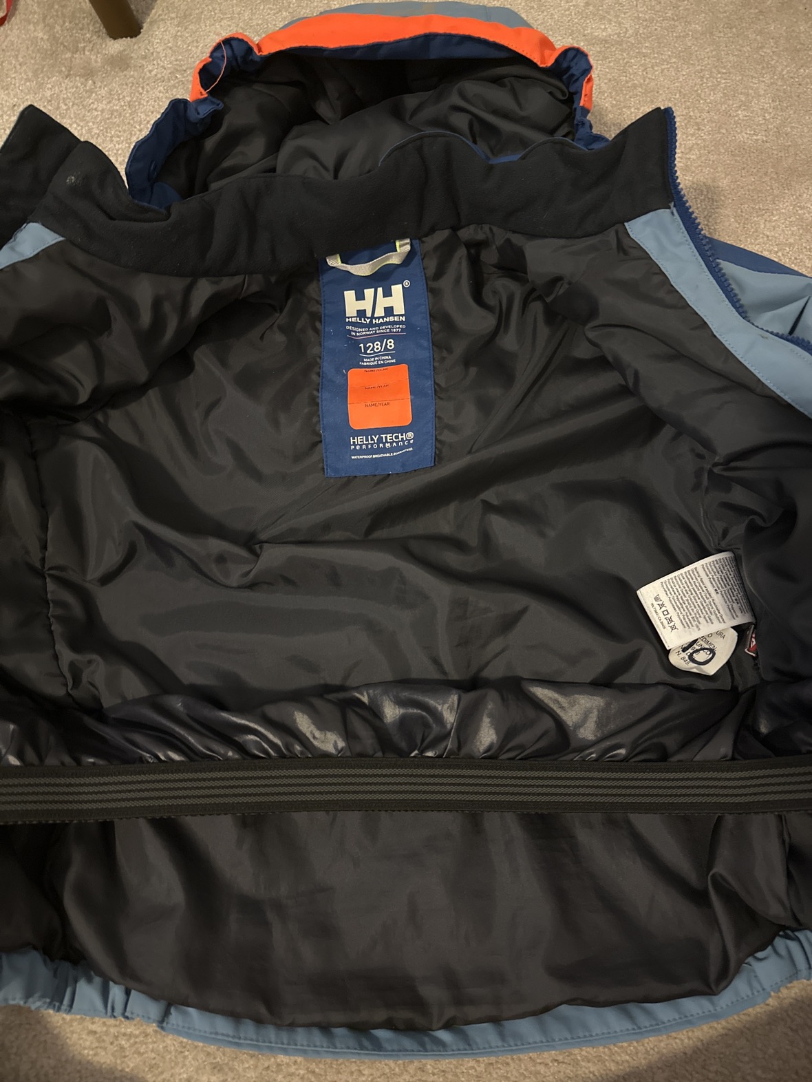 Helly Hansen Winter Jacket image indicator(3)