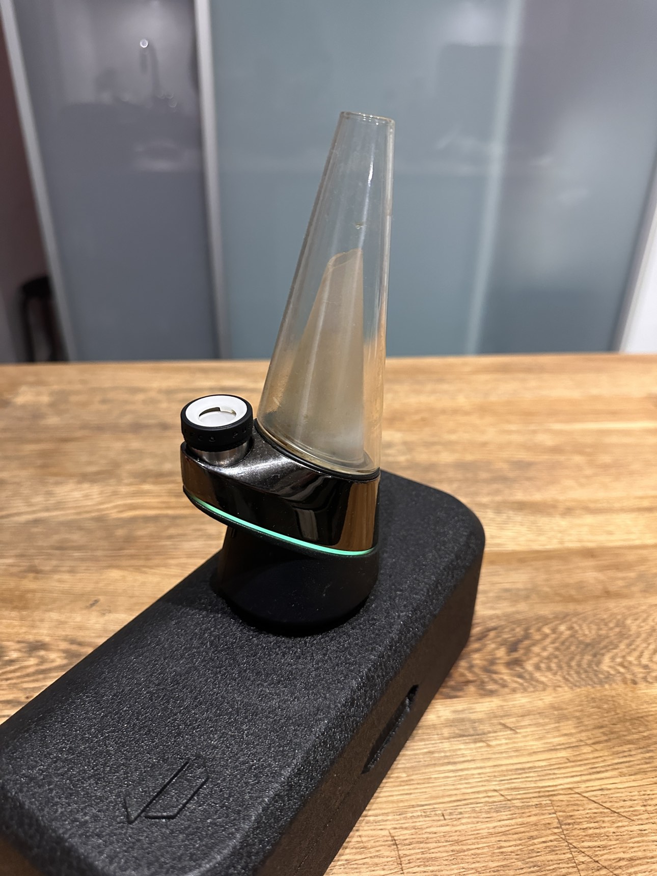 Puffco Peak broken glass - photo 3