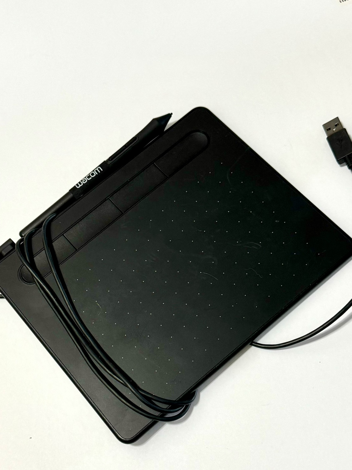 Wacom Intuos Mini - Graphic Drawing Tablet thumbnail