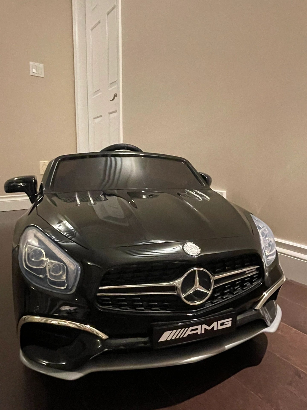 Kids Rides on Mercedes Benz SL65 AMG