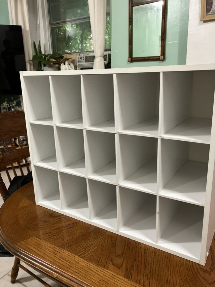 Shoes shelf