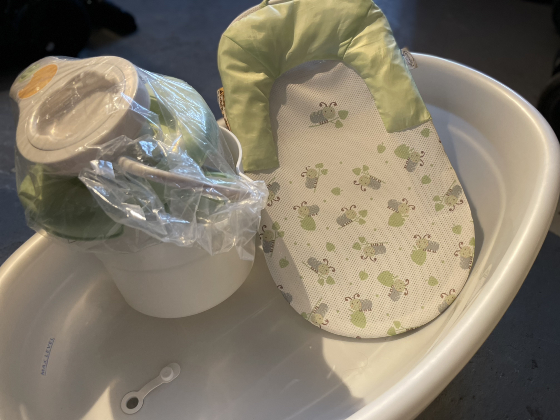 Summer Baby Bath Tub with Shower