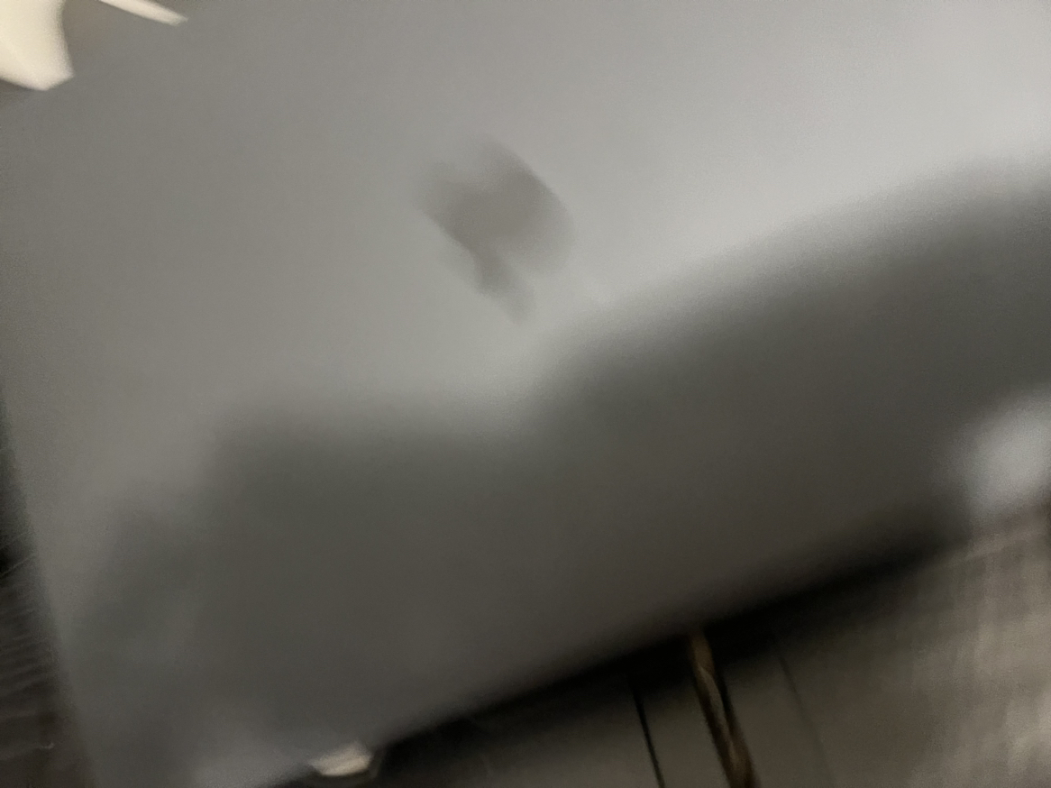 MacBook M1 air (90% new) - photo 2