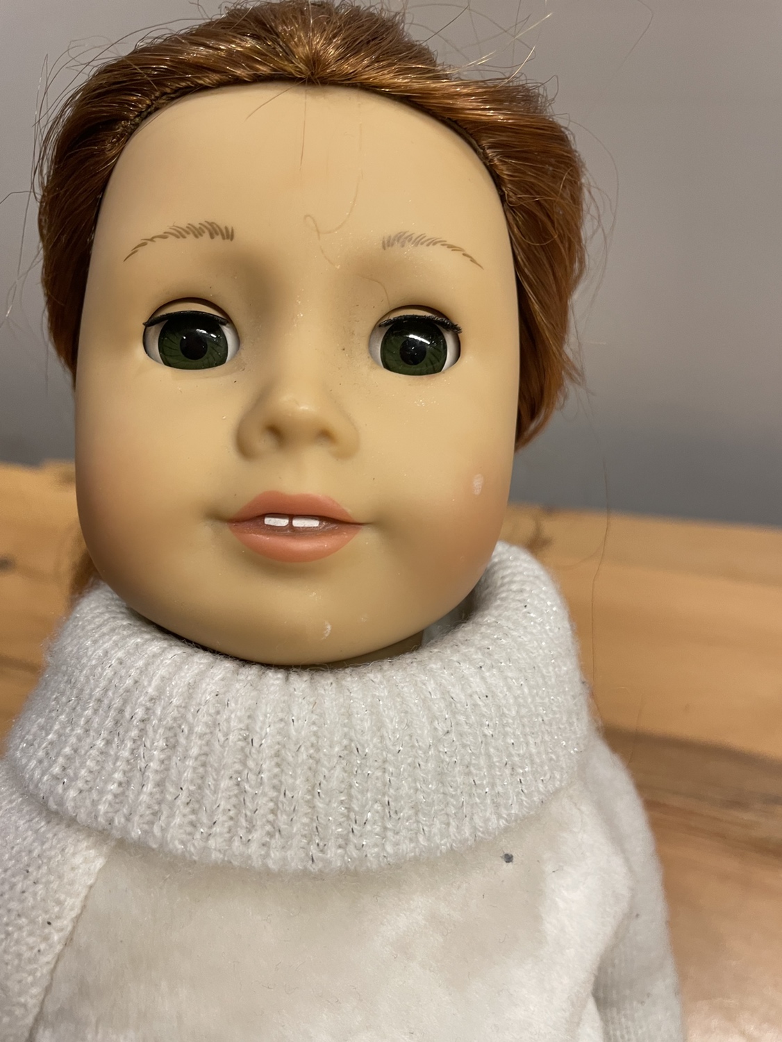 American Girl Doll 18in brown eyes and auburn hair - photo 2