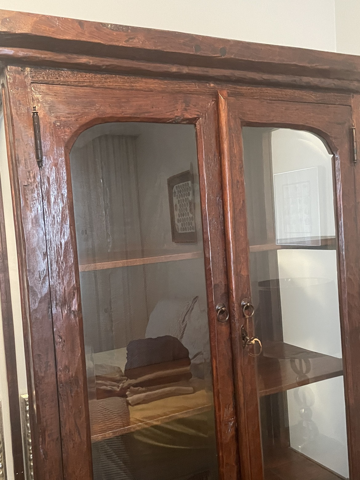 Wood display hutch - photo 3