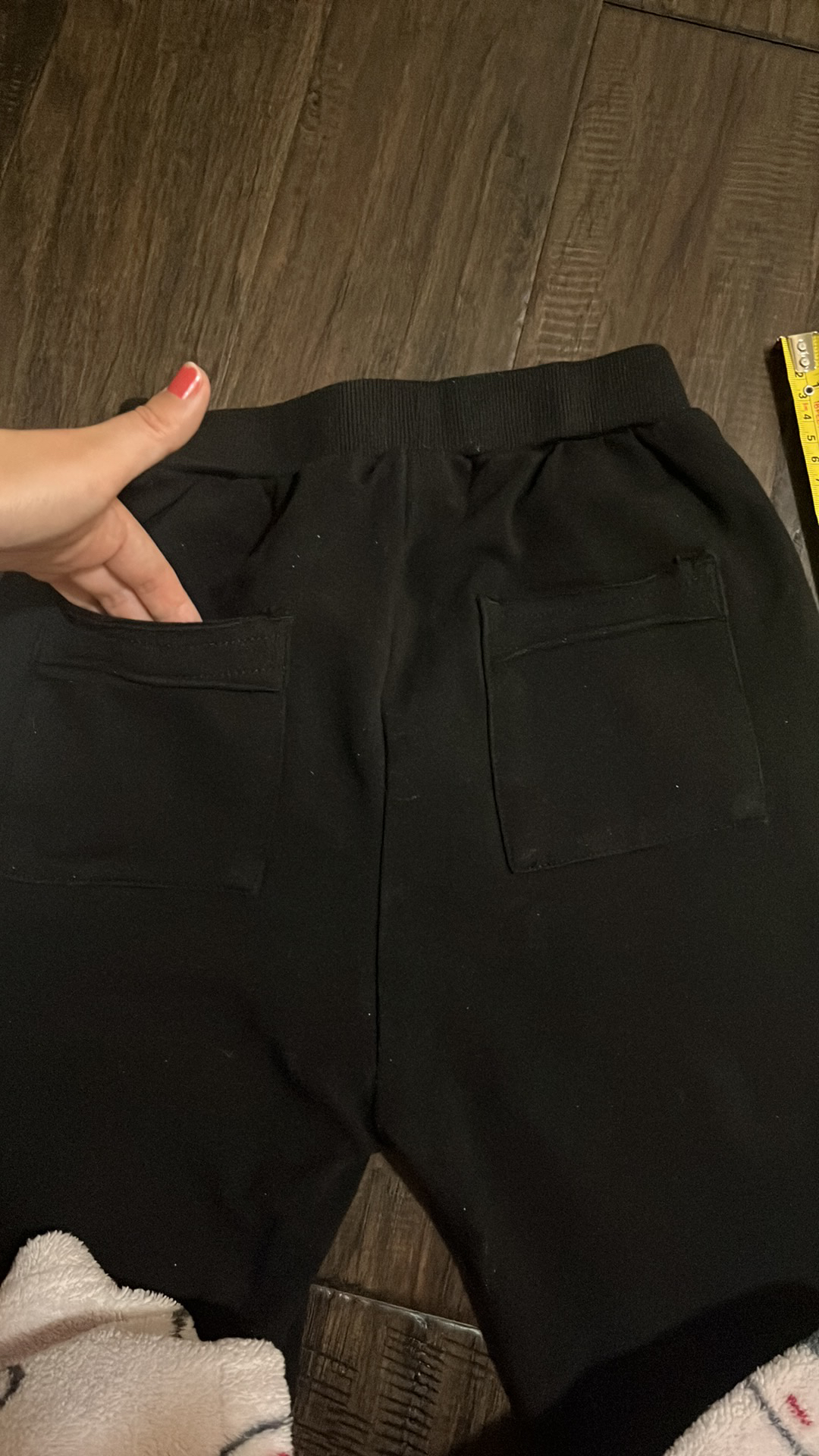 Kids sweatpants size 8-10 image indicator(8)