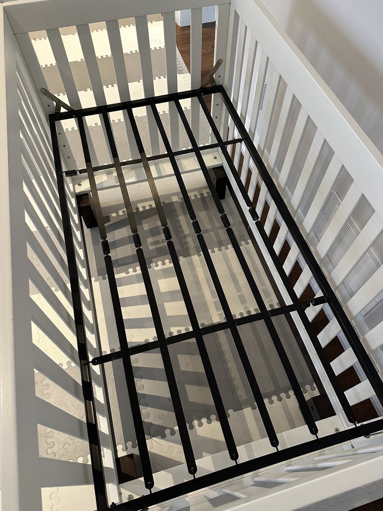 Baby Crib - photo 4