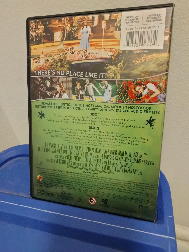 #FREECYCLE: The Wizard Of Oz 70th Anniversary DVD - photo 2