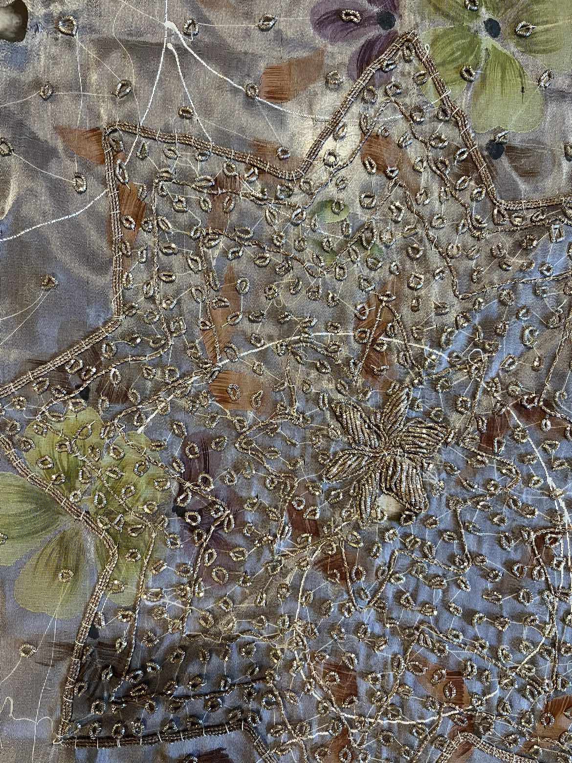 Gorgeous Handicraft Round Tablecloth image indicator(3)