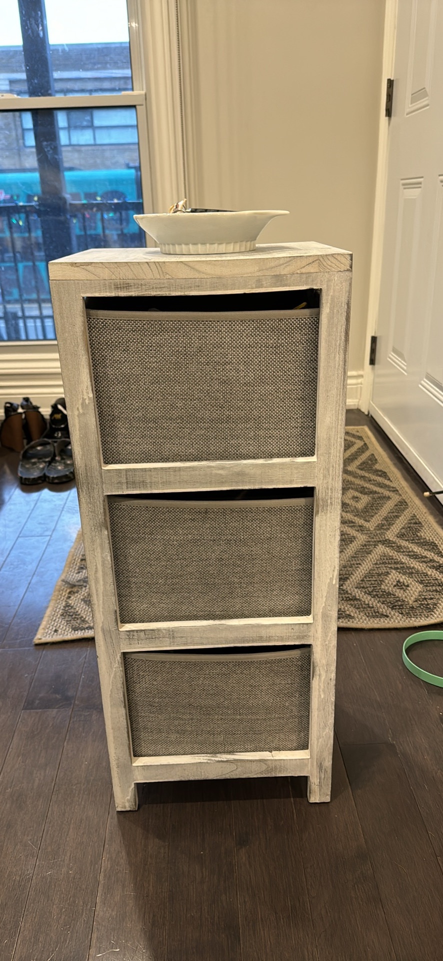 MOVING SALE - Storage & organization - photo 2