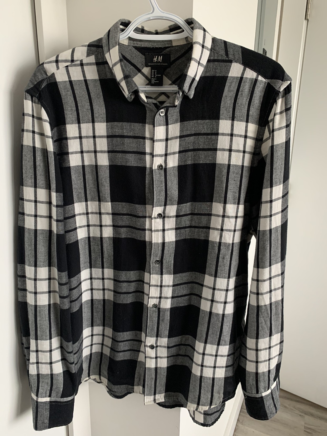 Men’s shirt image indicator(2)