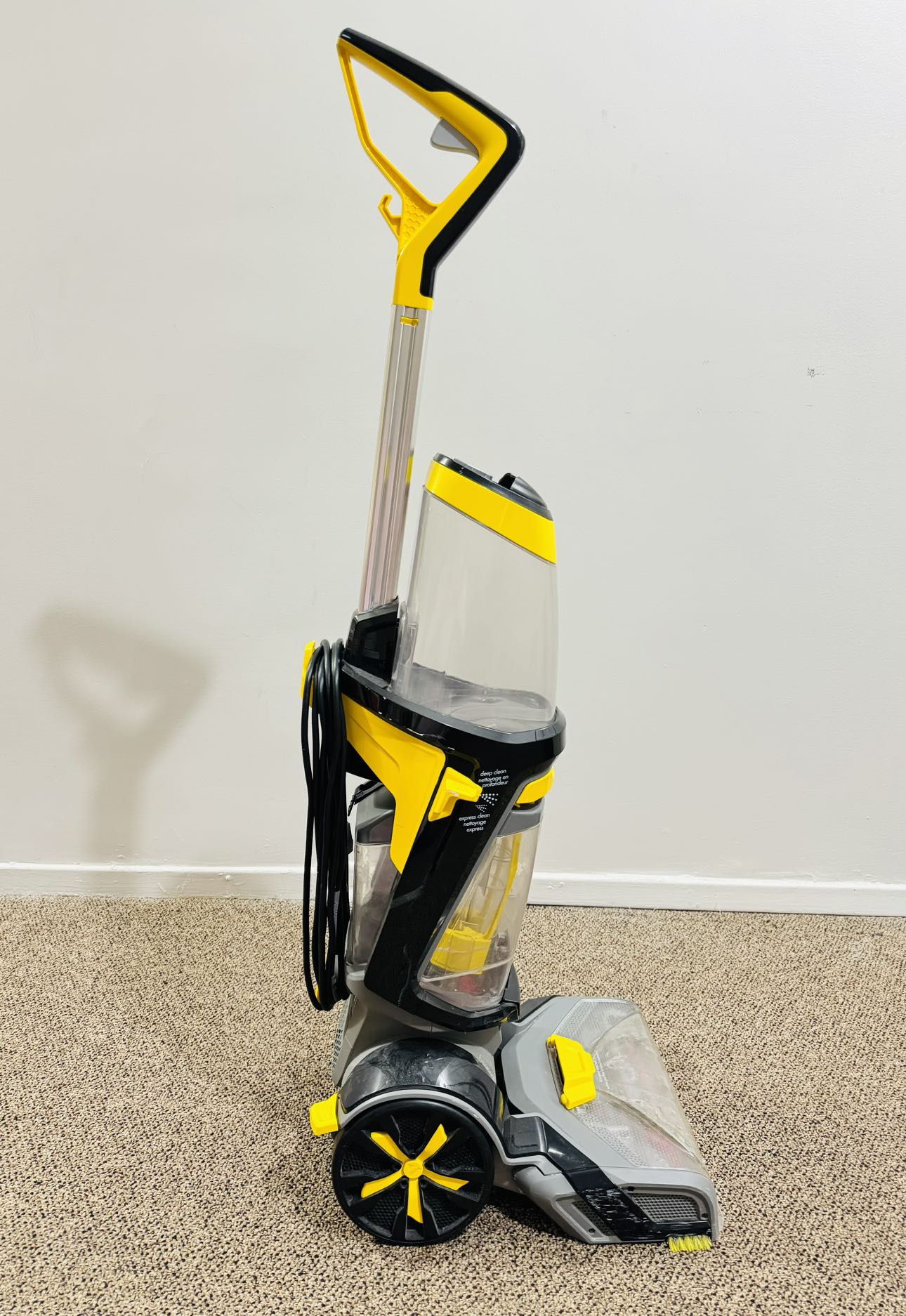 Bissell Carpet Cleaner (Yellow) - photo 2