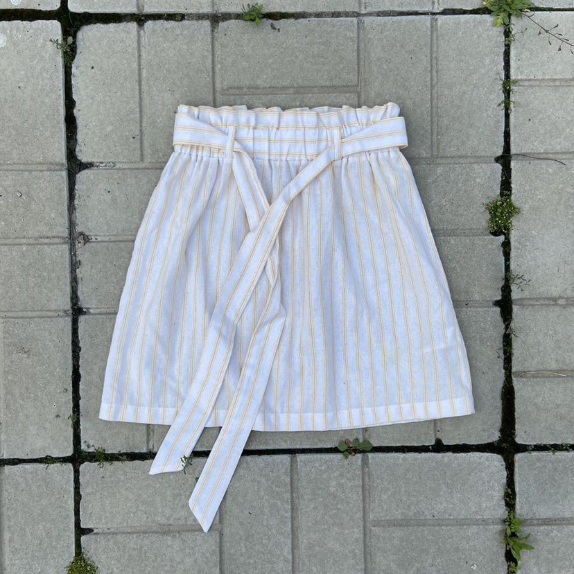 High waisted skirt with tie #freecycle thumbnail