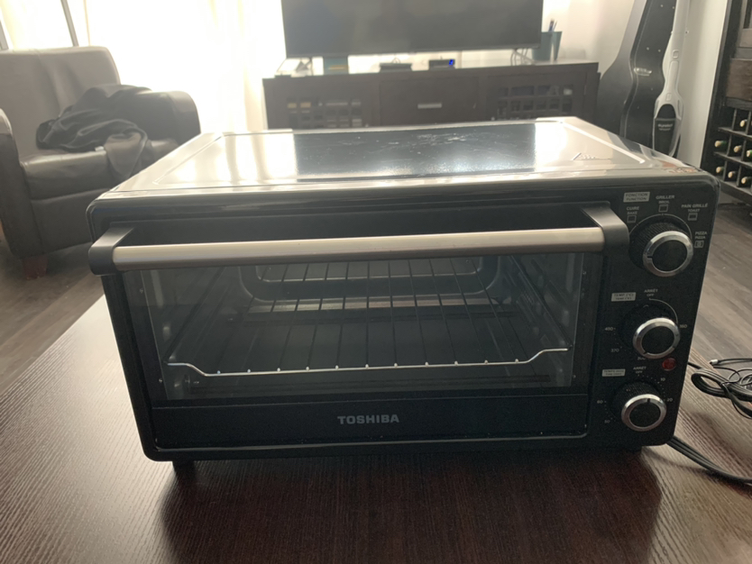 TOSHIBA 6-Slice Countertop ToasterBread Pizza Black WTR-M18ABK thumbnail