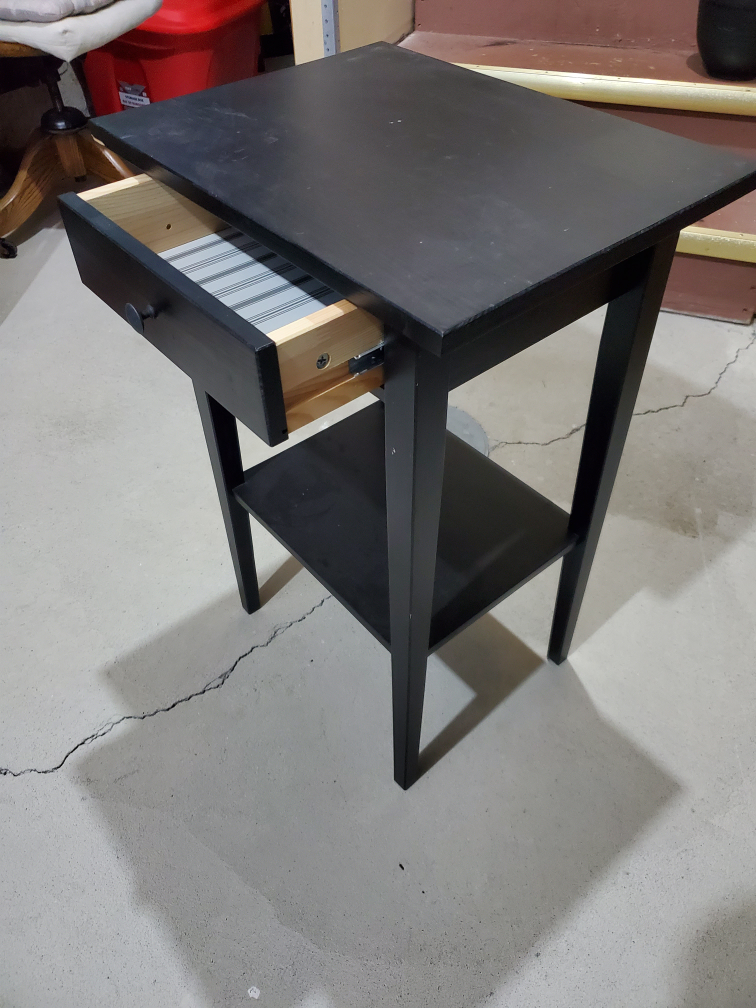 Ikea - Hemnes Side Table w/ Drawer - photo 2