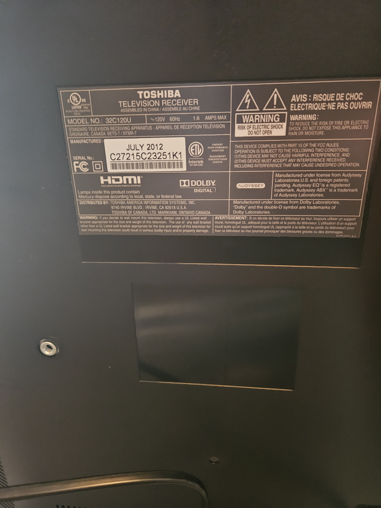 32" Toshiba TV - photo 3