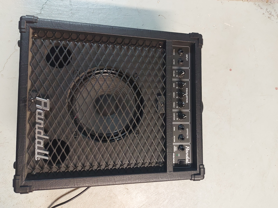 Electric Guitar, Bass Guitar, Bass Amp - photo 3