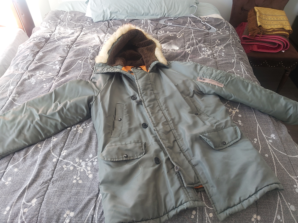 Winter Jacket image indicator(2)