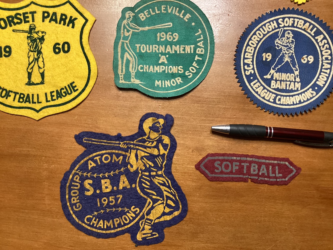 8. 1957 to 1970 MINOR SOFTBALL LEAGUES crests - photo 4
