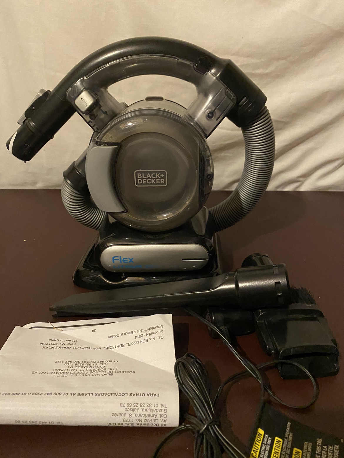 BLACK+DECKER 20V MAX Flex Cordless Stick Vacuum image indicator(8)