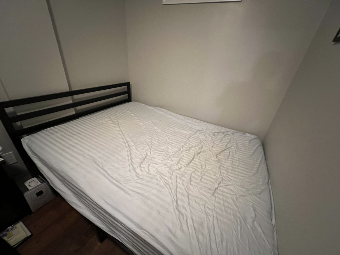 Black metal  queen size bed frame 100$