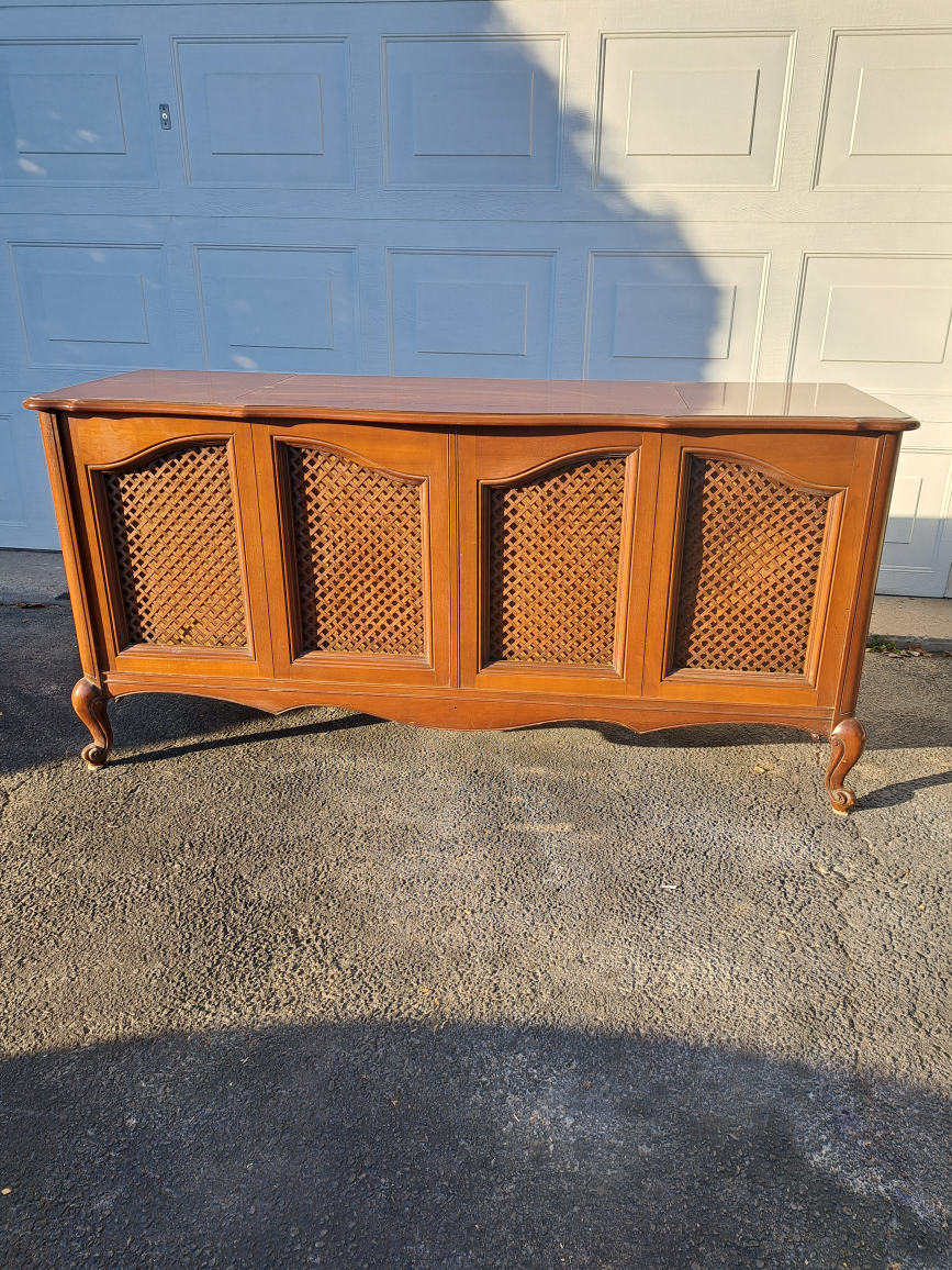 Vintage mid century Clairtone stereo cabinet. - photo 2