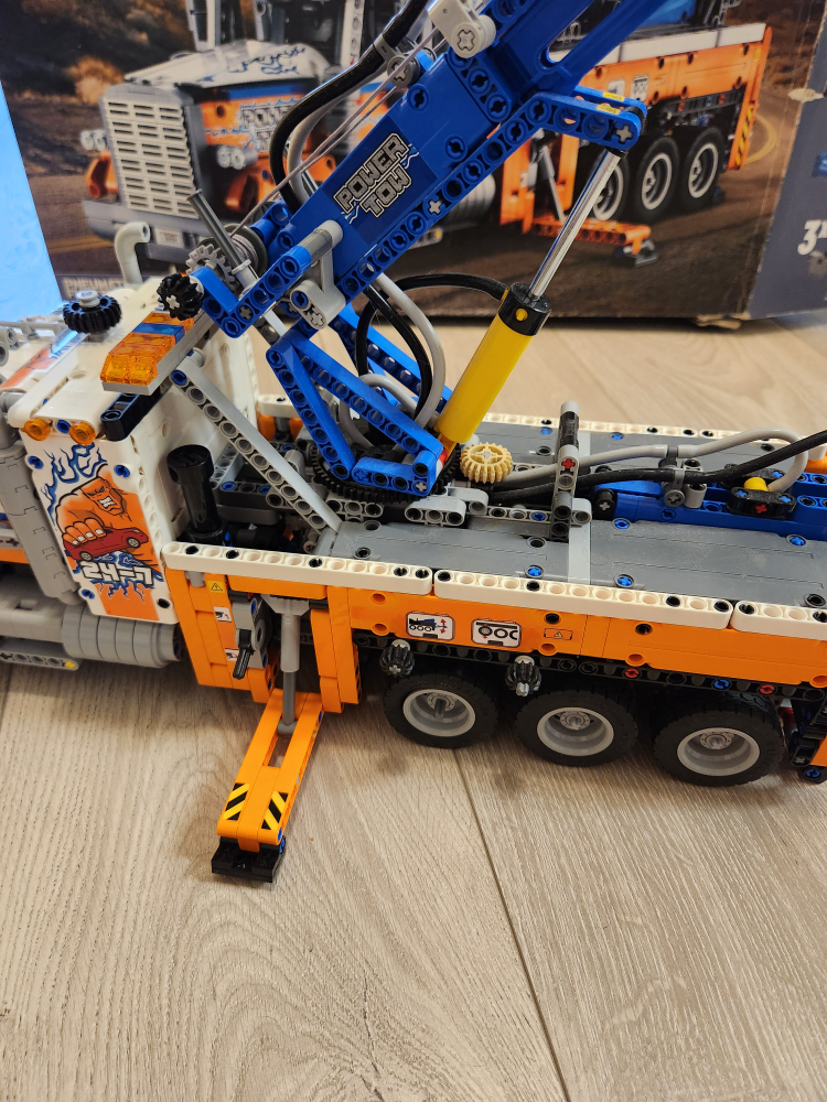 Lego Technic 42128 - photo 4