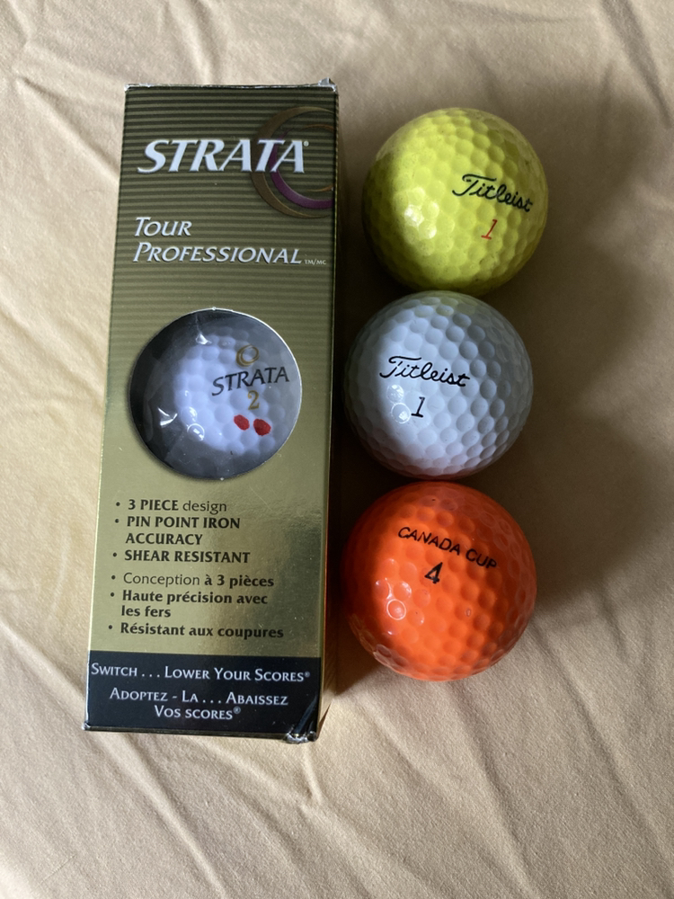 Strata Golf balls (BNIB) thumbnail
